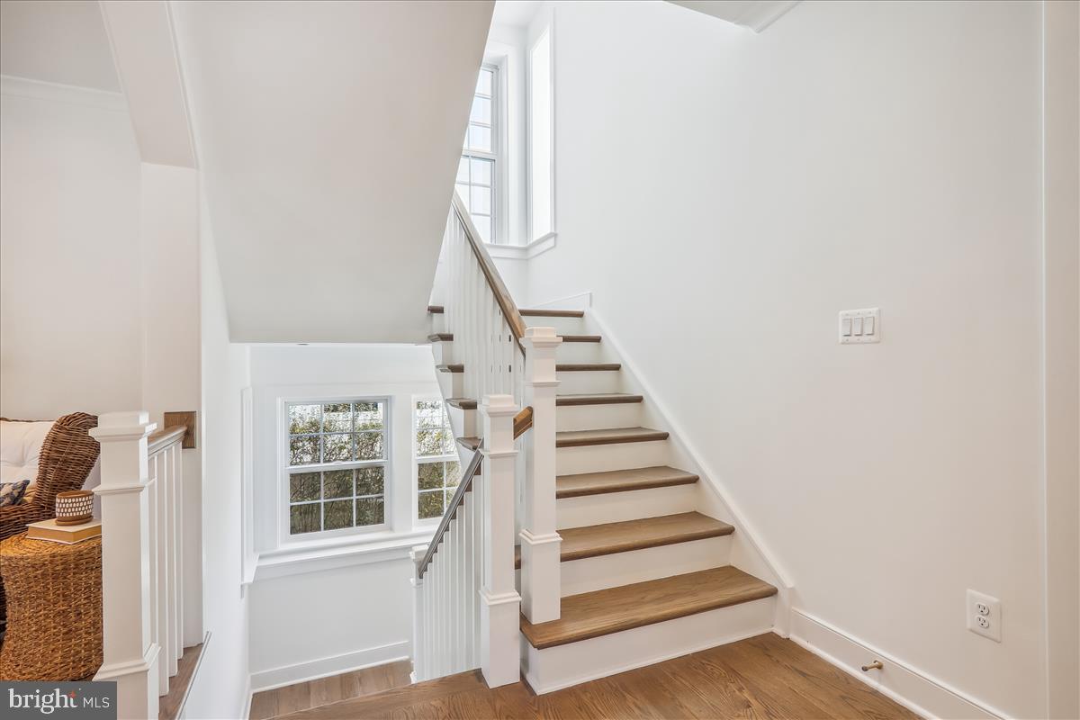 GLENBROOK VILLAGE - Residential