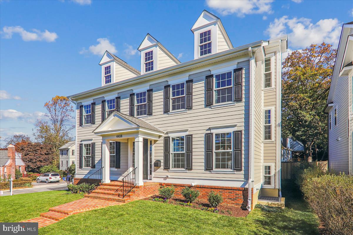 GLENBROOK VILLAGE - Residential