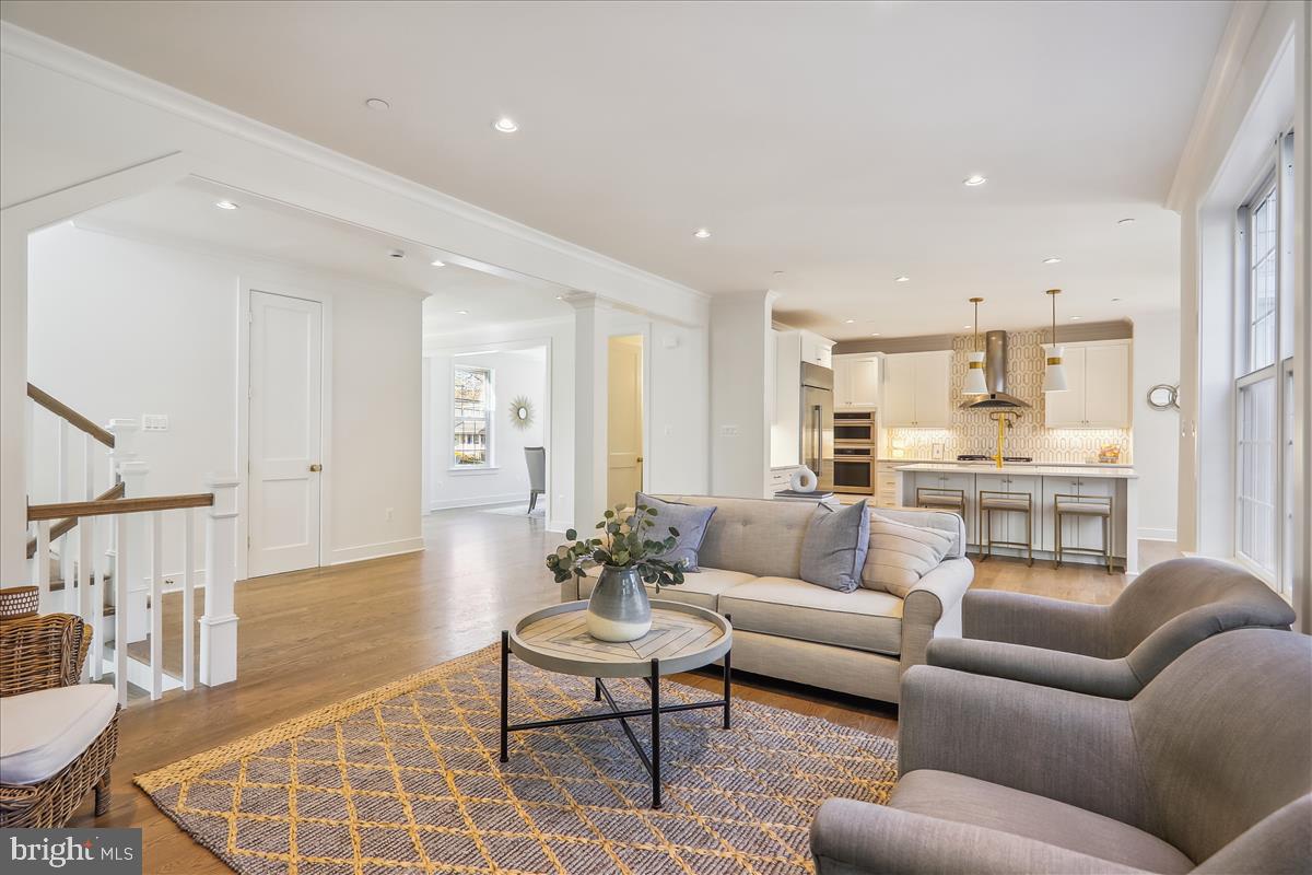 GLENBROOK VILLAGE - Residential