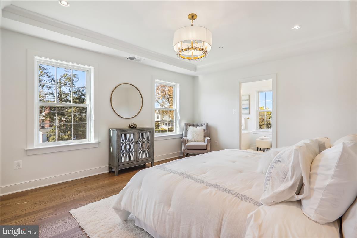 GLENBROOK VILLAGE - Residential