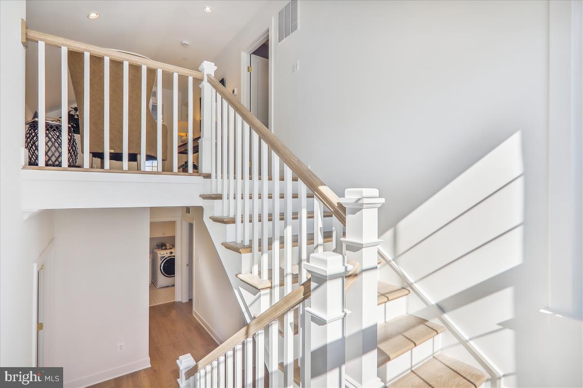 GLENBROOK VILLAGE - Residential