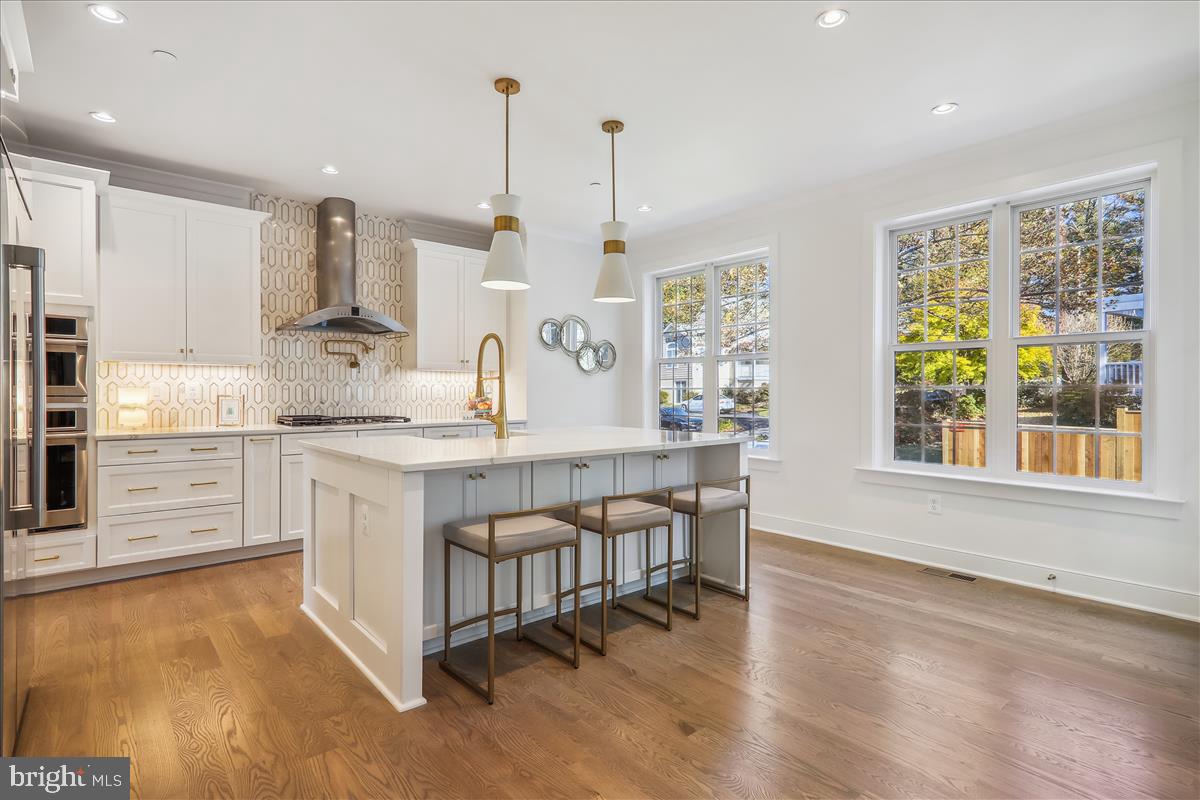 GLENBROOK VILLAGE - Residential