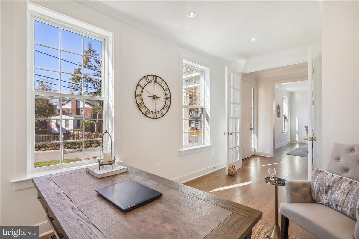 GLENBROOK VILLAGE - Residential