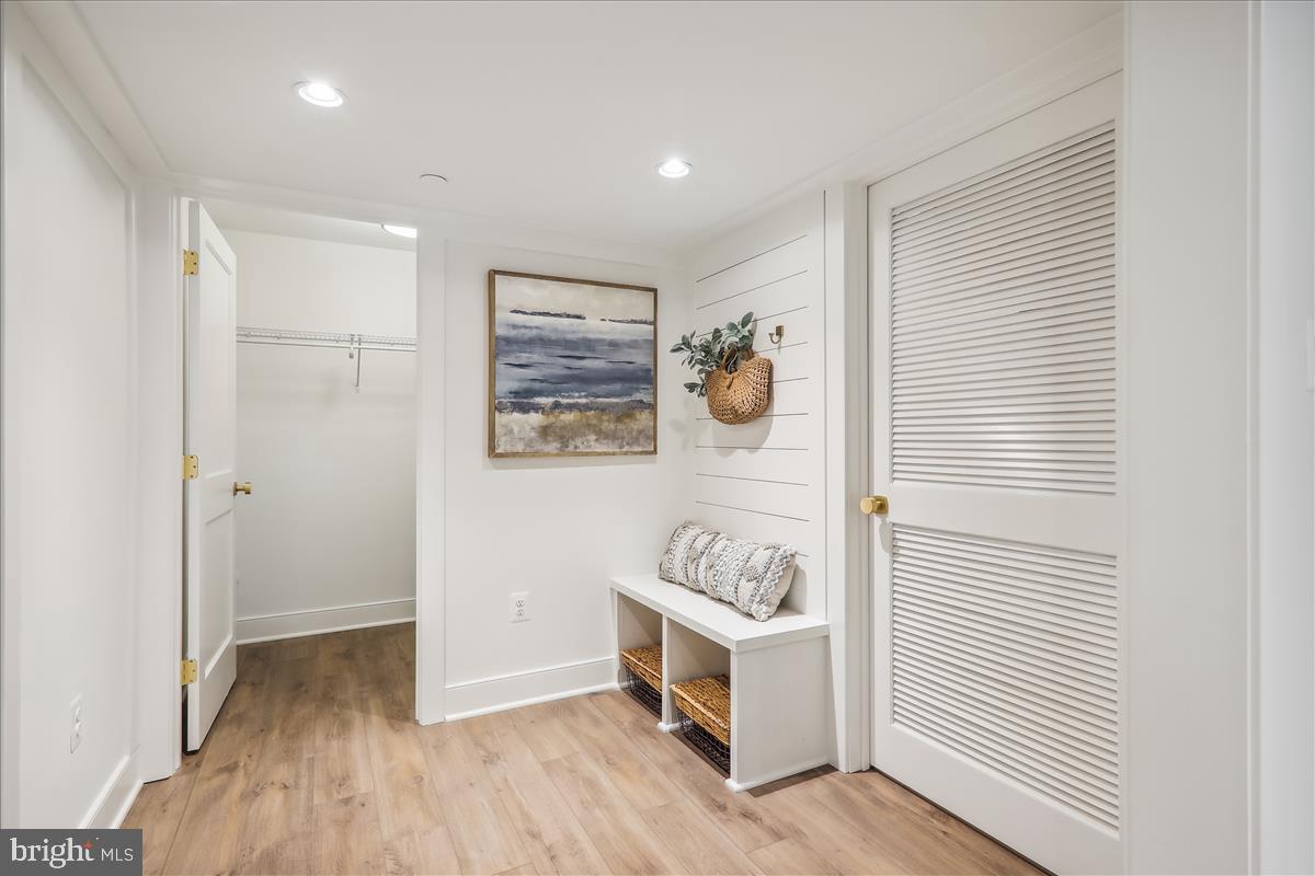 GLENBROOK VILLAGE - Residential