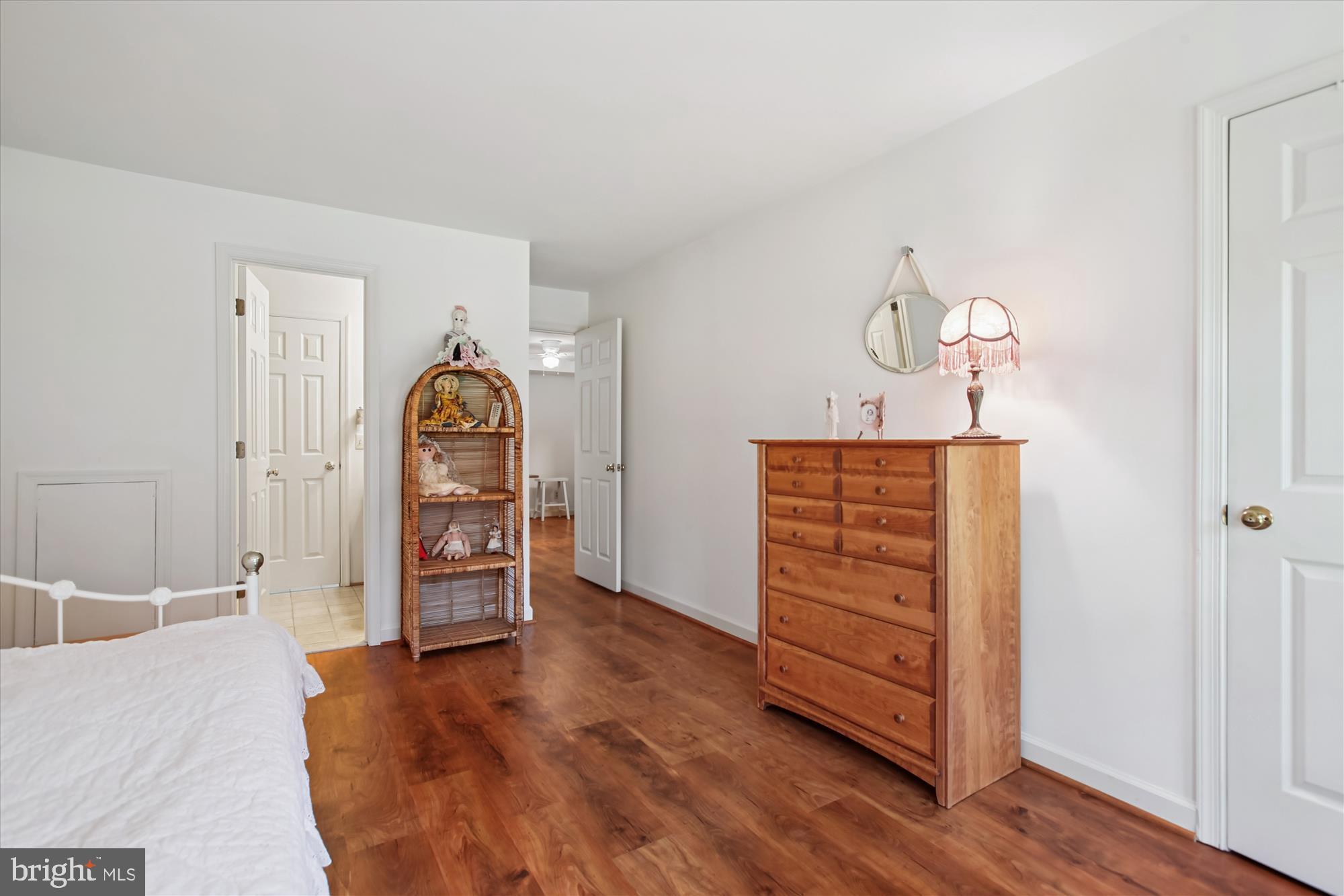 PENDERBROOK - Residential