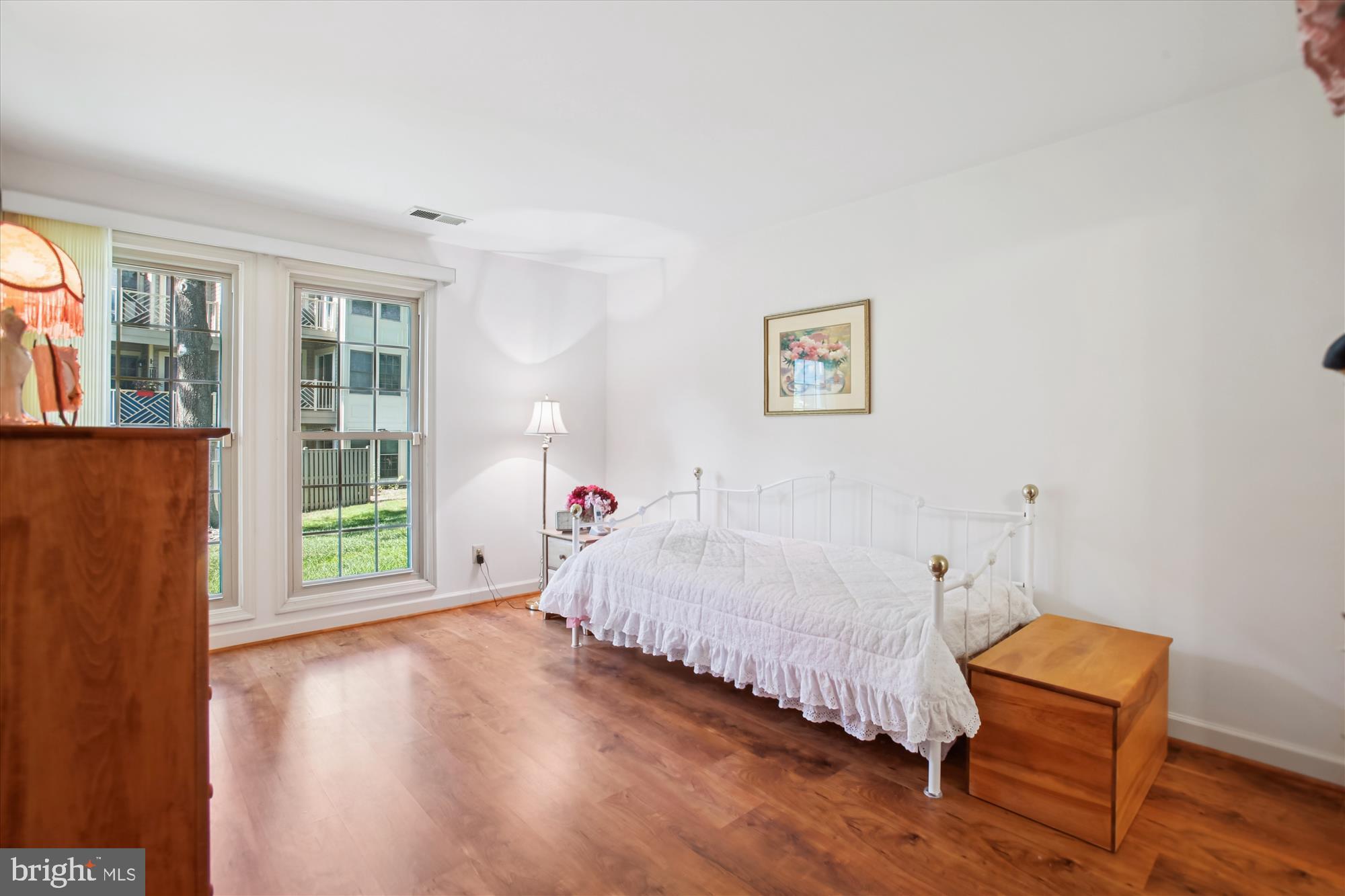 PENDERBROOK - Residential