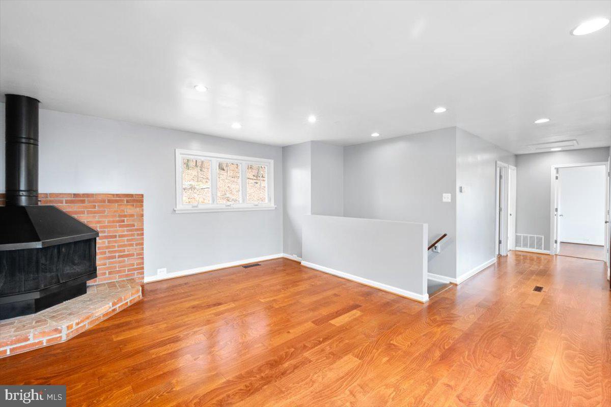 SHANNONDALE - Residential