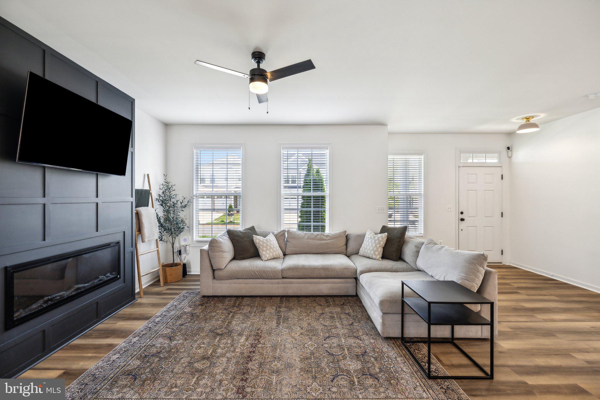 EMBREY MILL - Residential