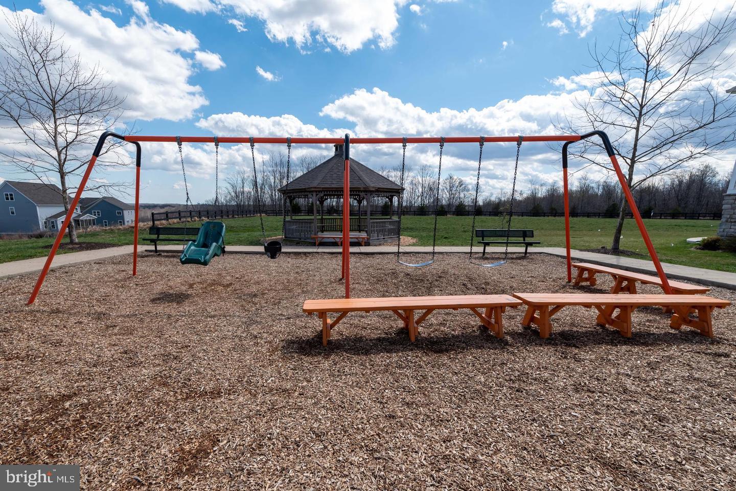 EMBREY MILL - Residential