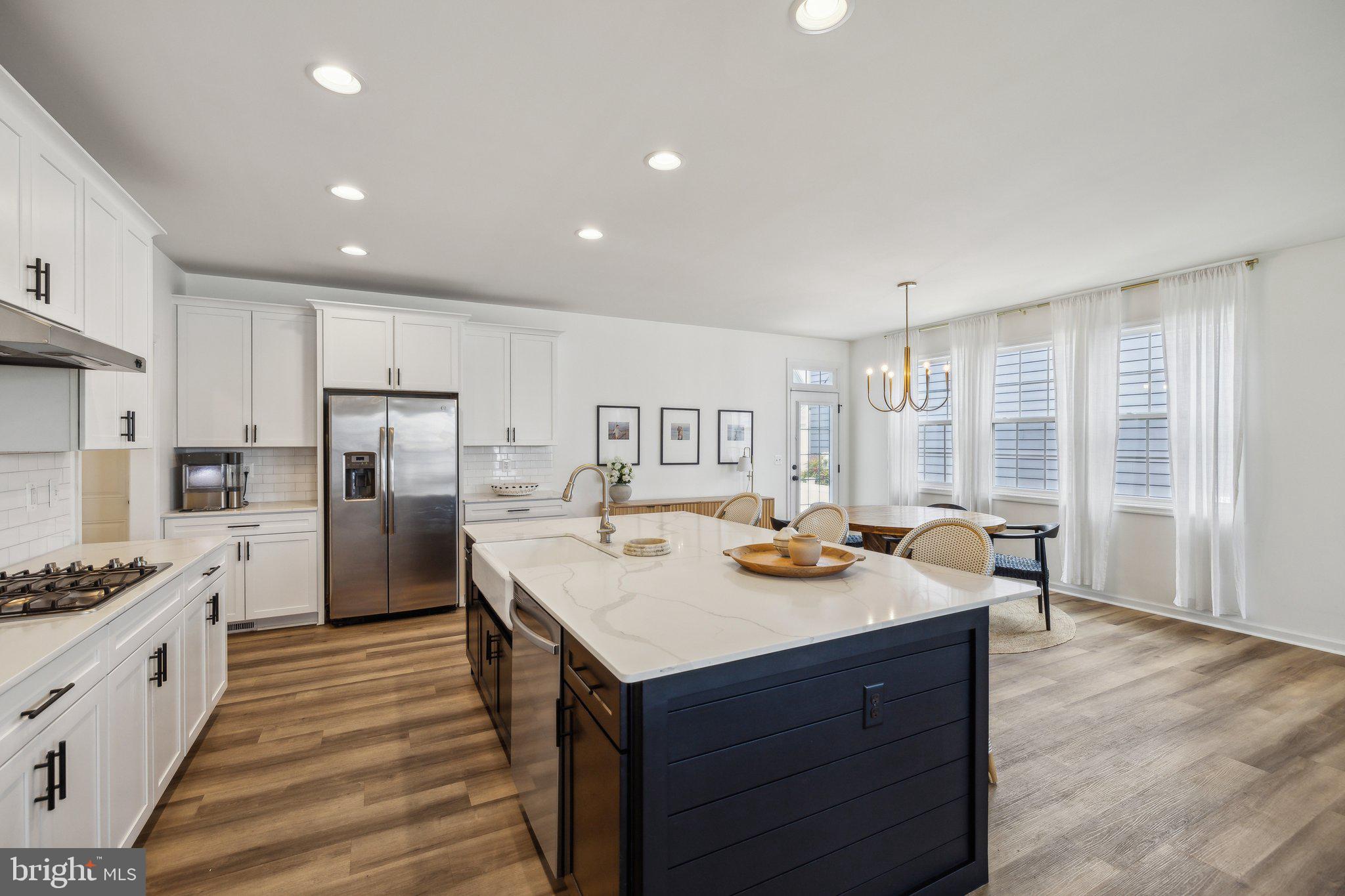 EMBREY MILL - Residential