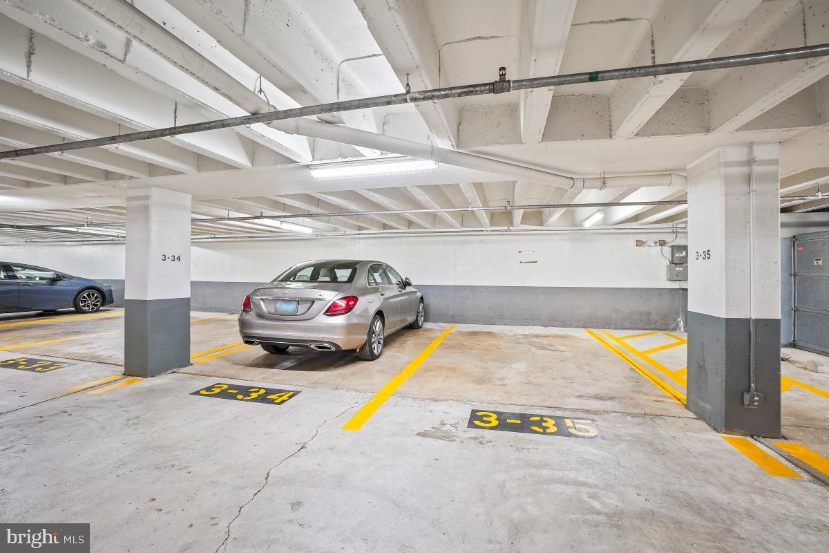 SOMERSET HOUSE - Residential