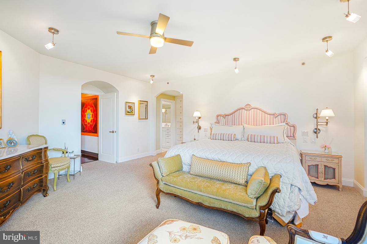 SOMERSET HOUSE - Residential