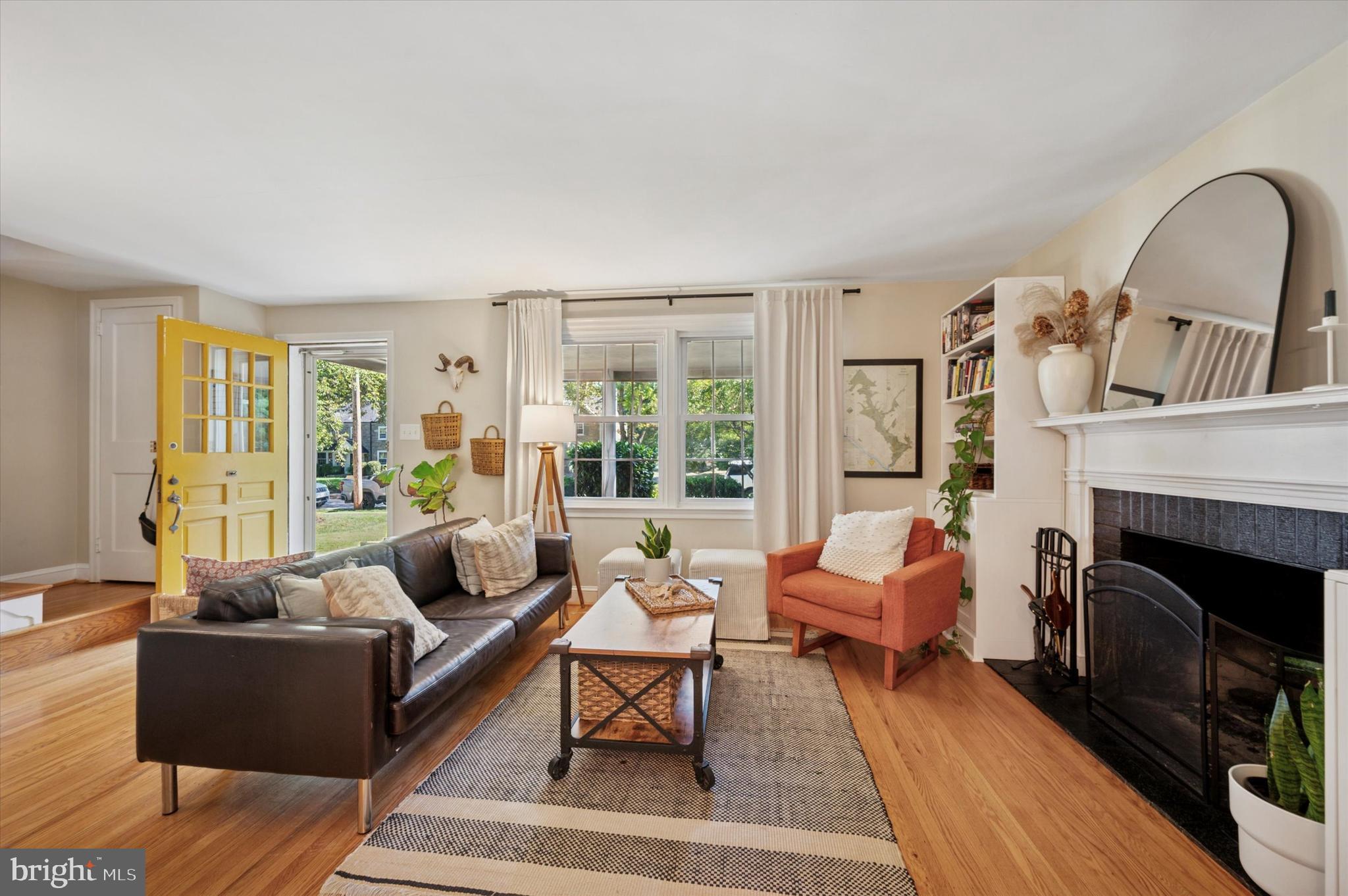 1228 WHEATSHEAF LANE