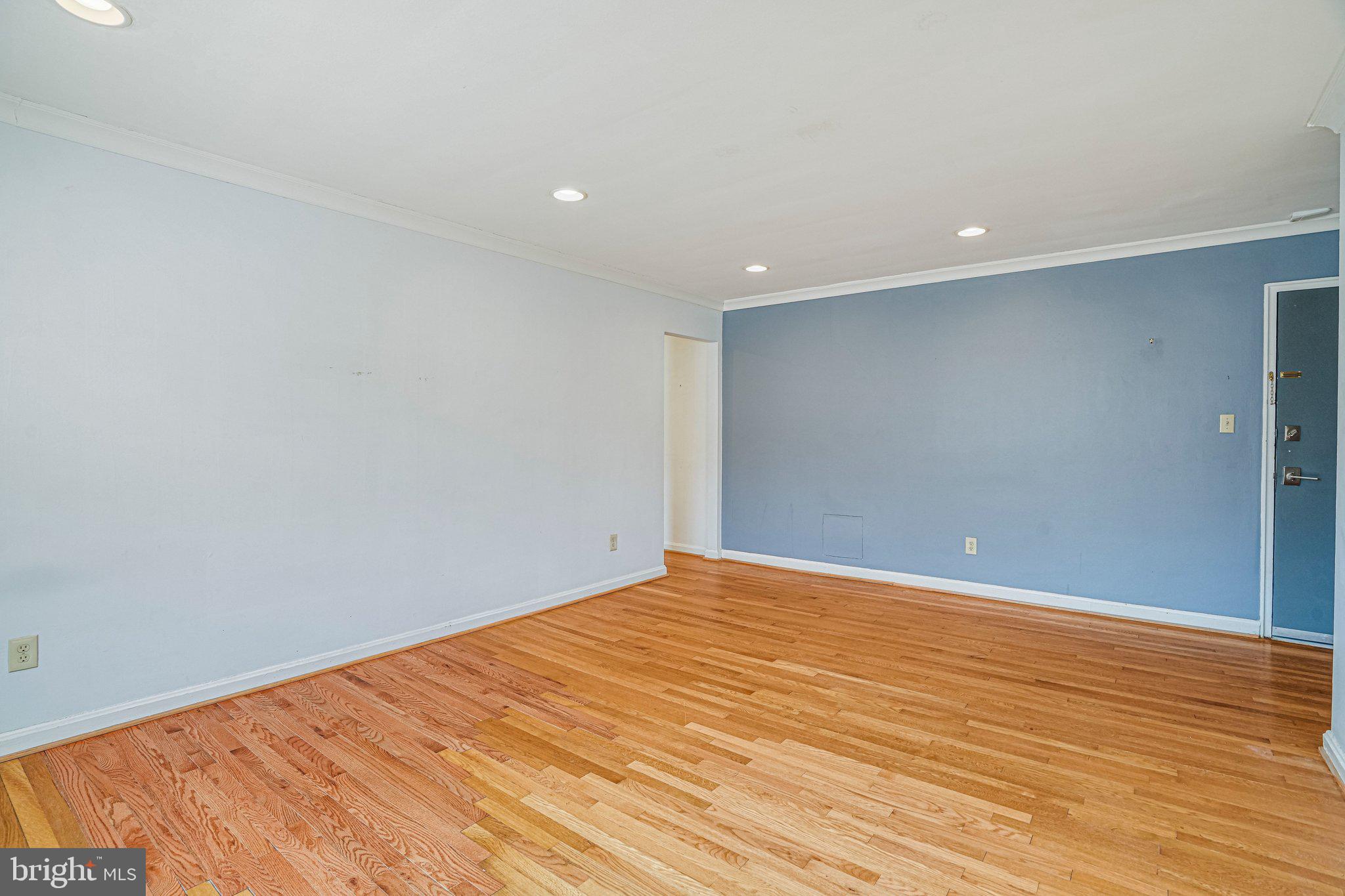 95 E WAYNE AVENUE 209