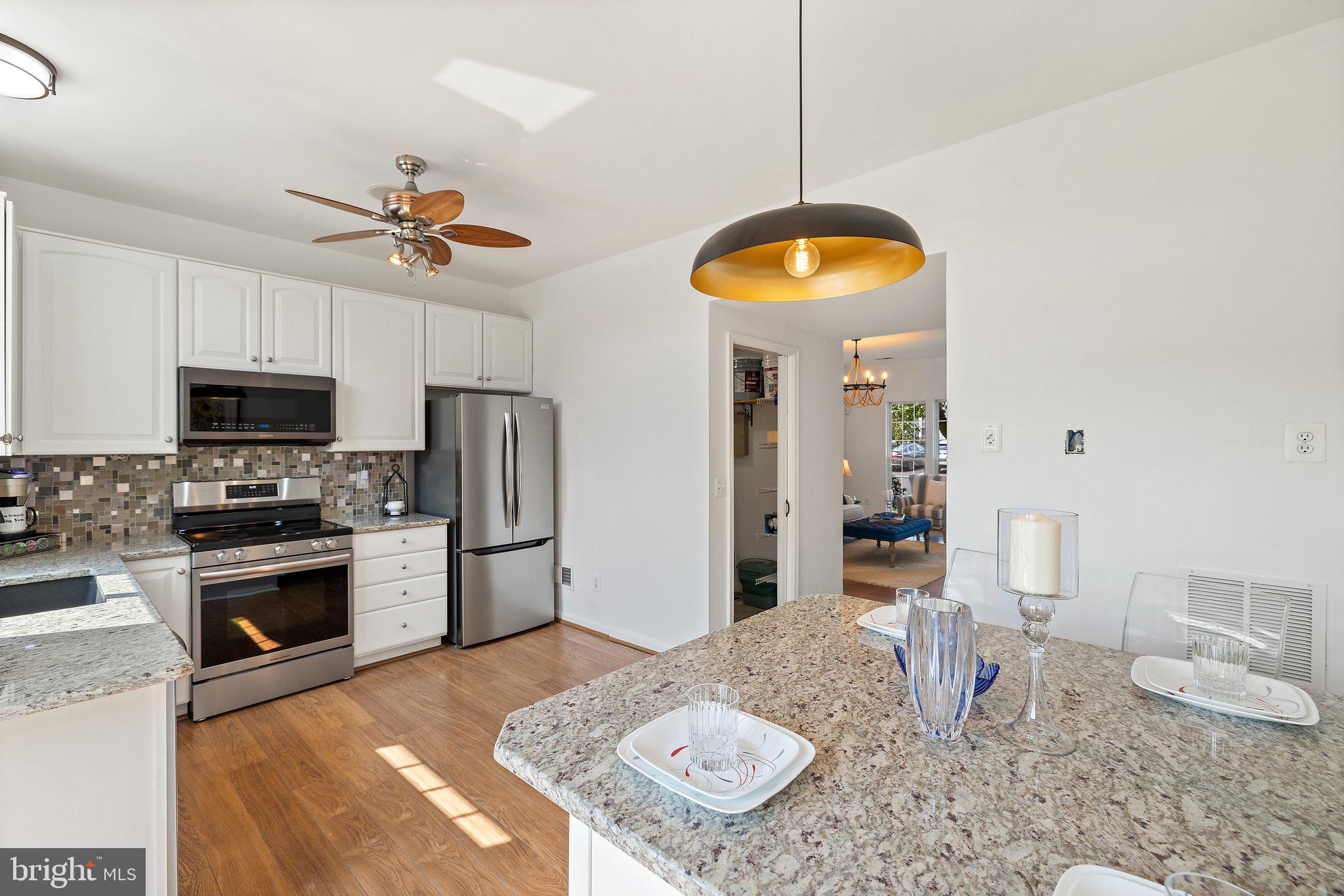 ASHBURN VILLAGE - Residential