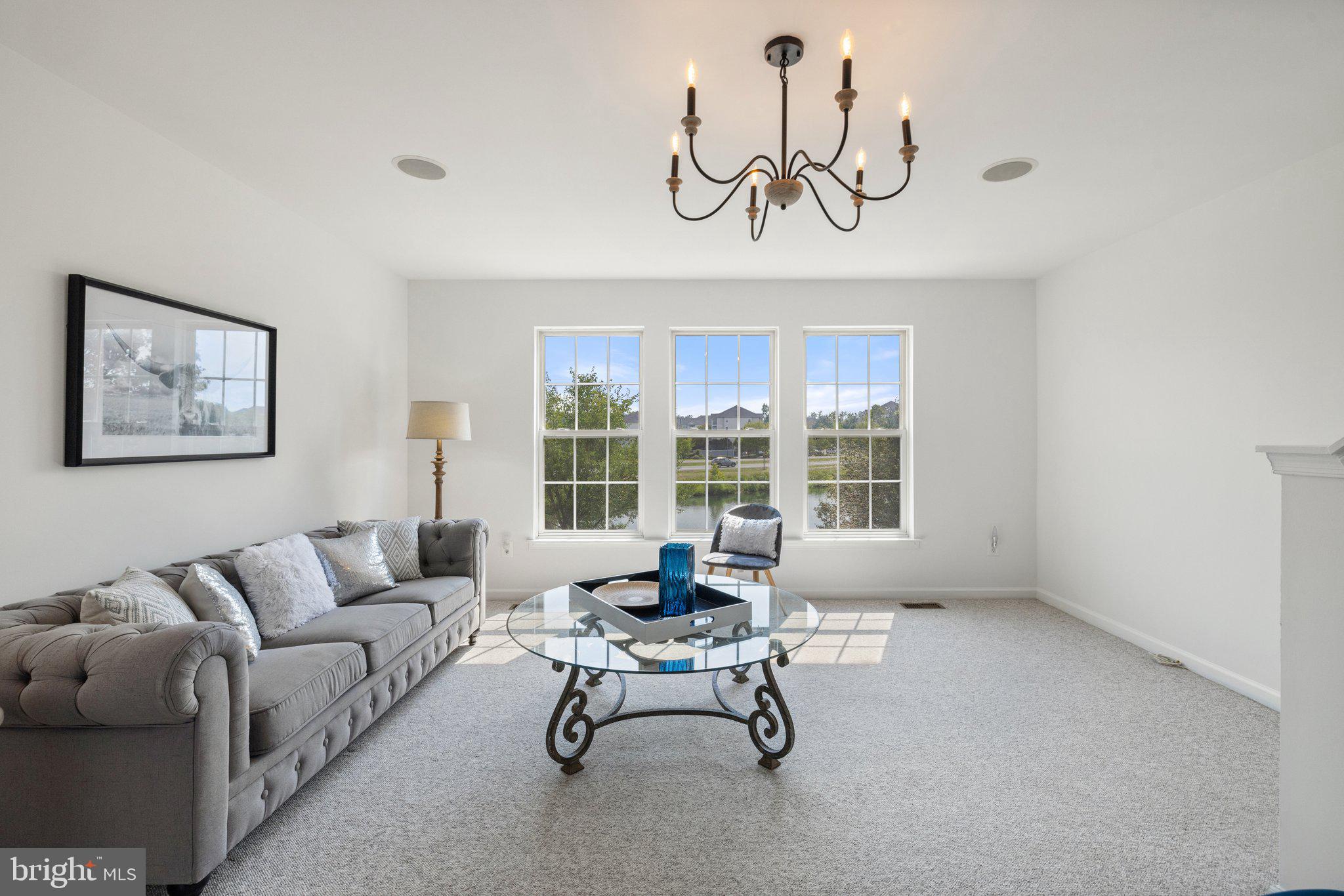 ASHBURN VILLAGE - Residential