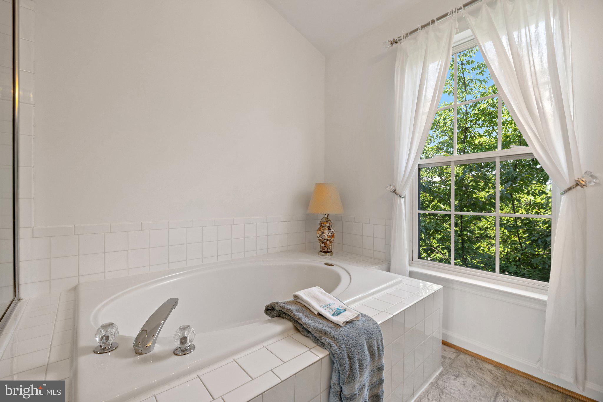 ASHBURN VILLAGE - Residential