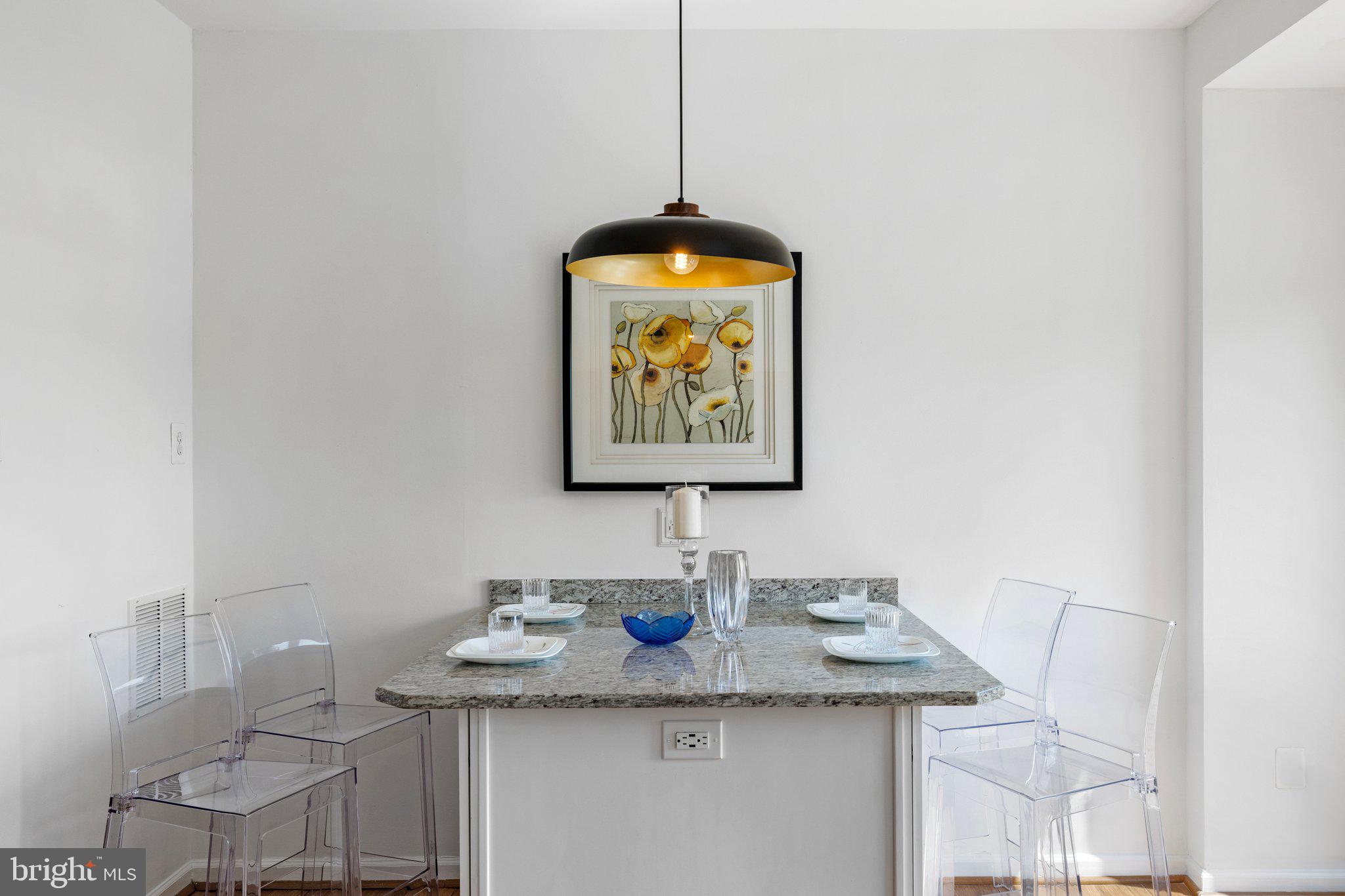 ASHBURN VILLAGE - Residential