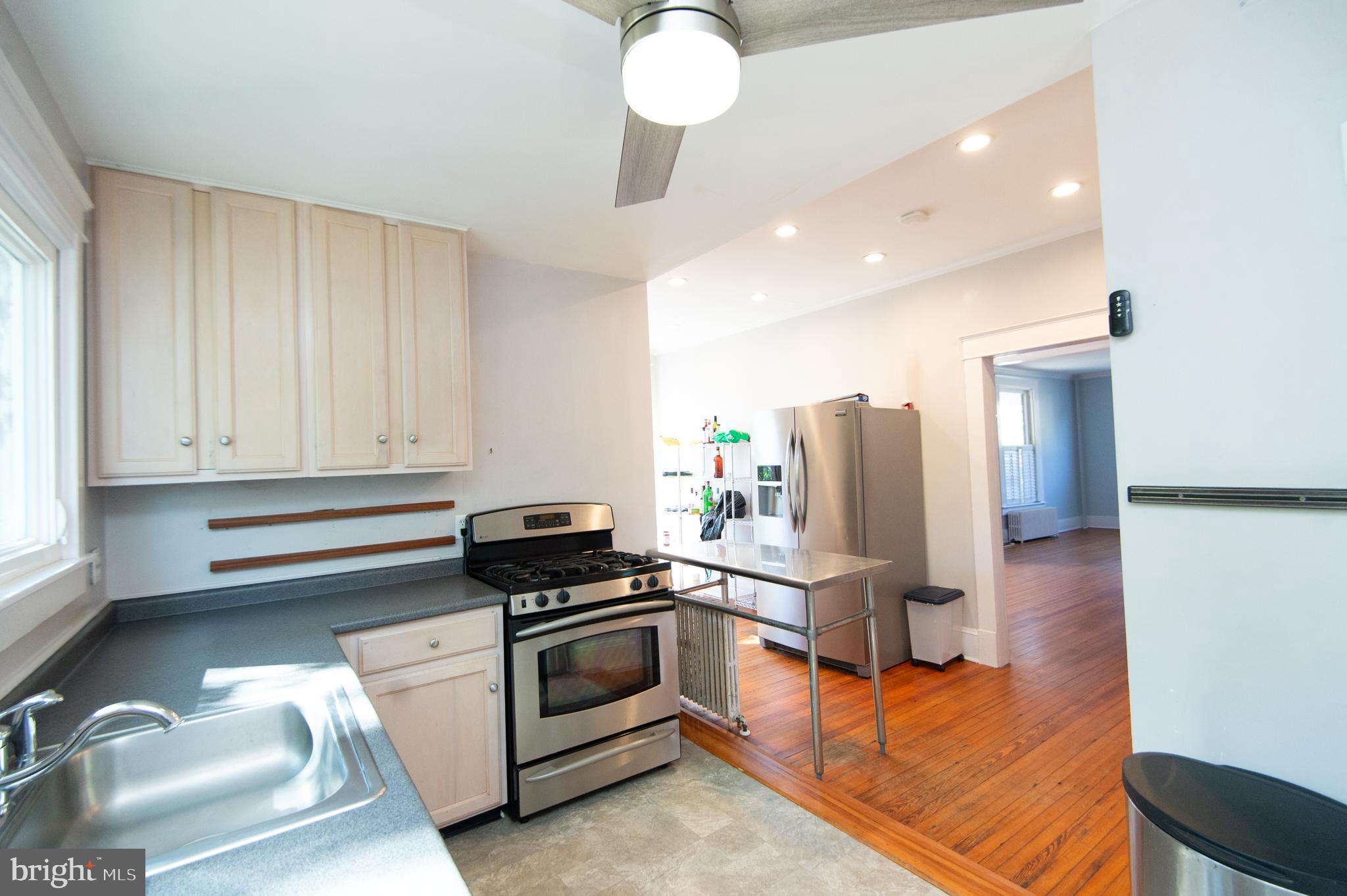 WEST END - Residential