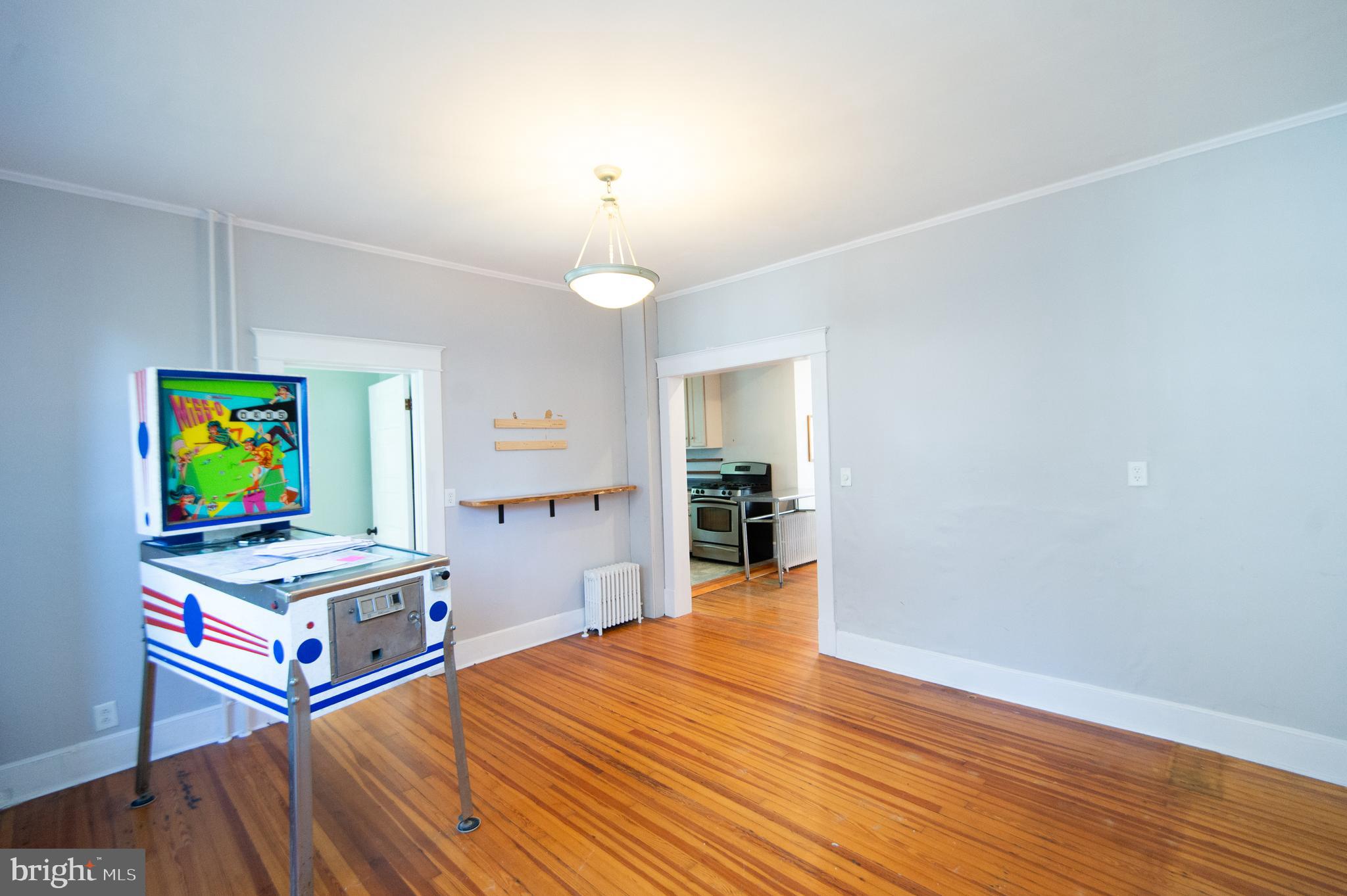 WEST END - Residential