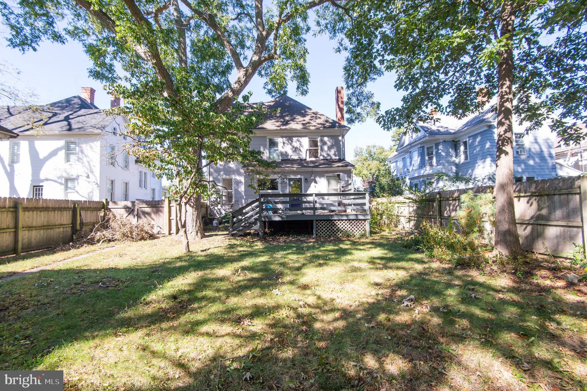 WEST END - Residential