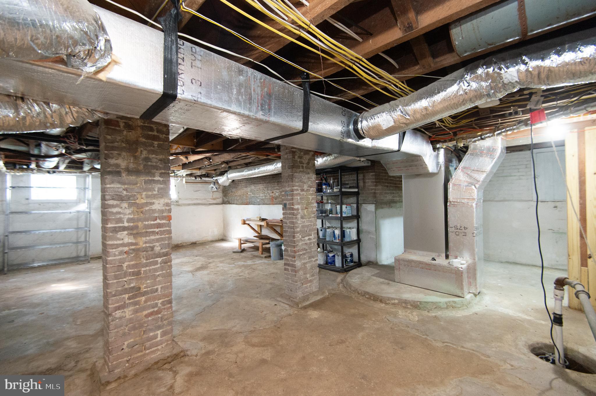 WEST END - Residential