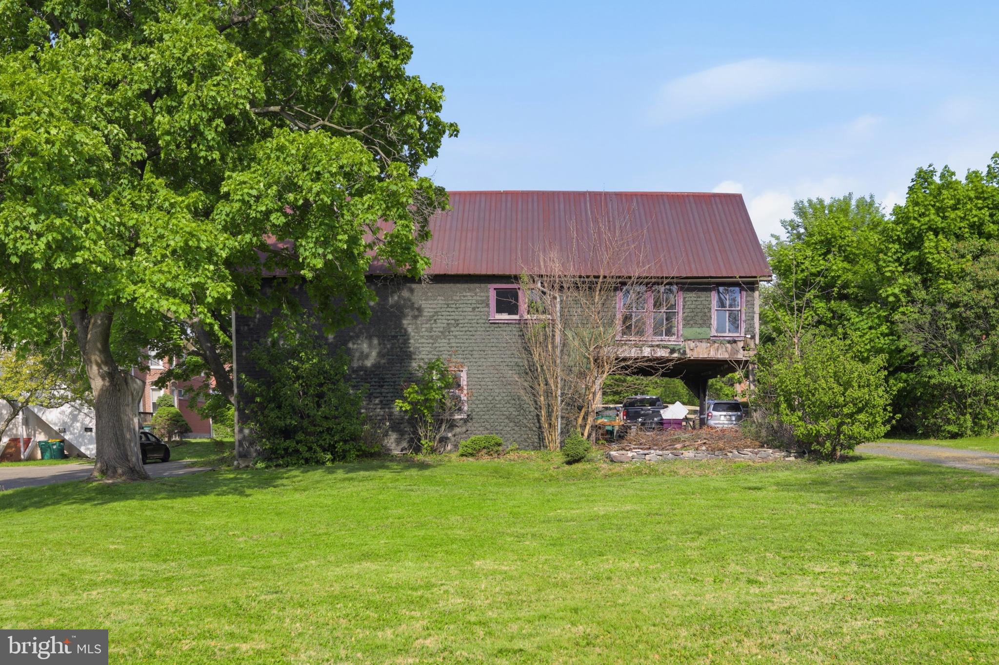 RED HILL ESTS - Residential