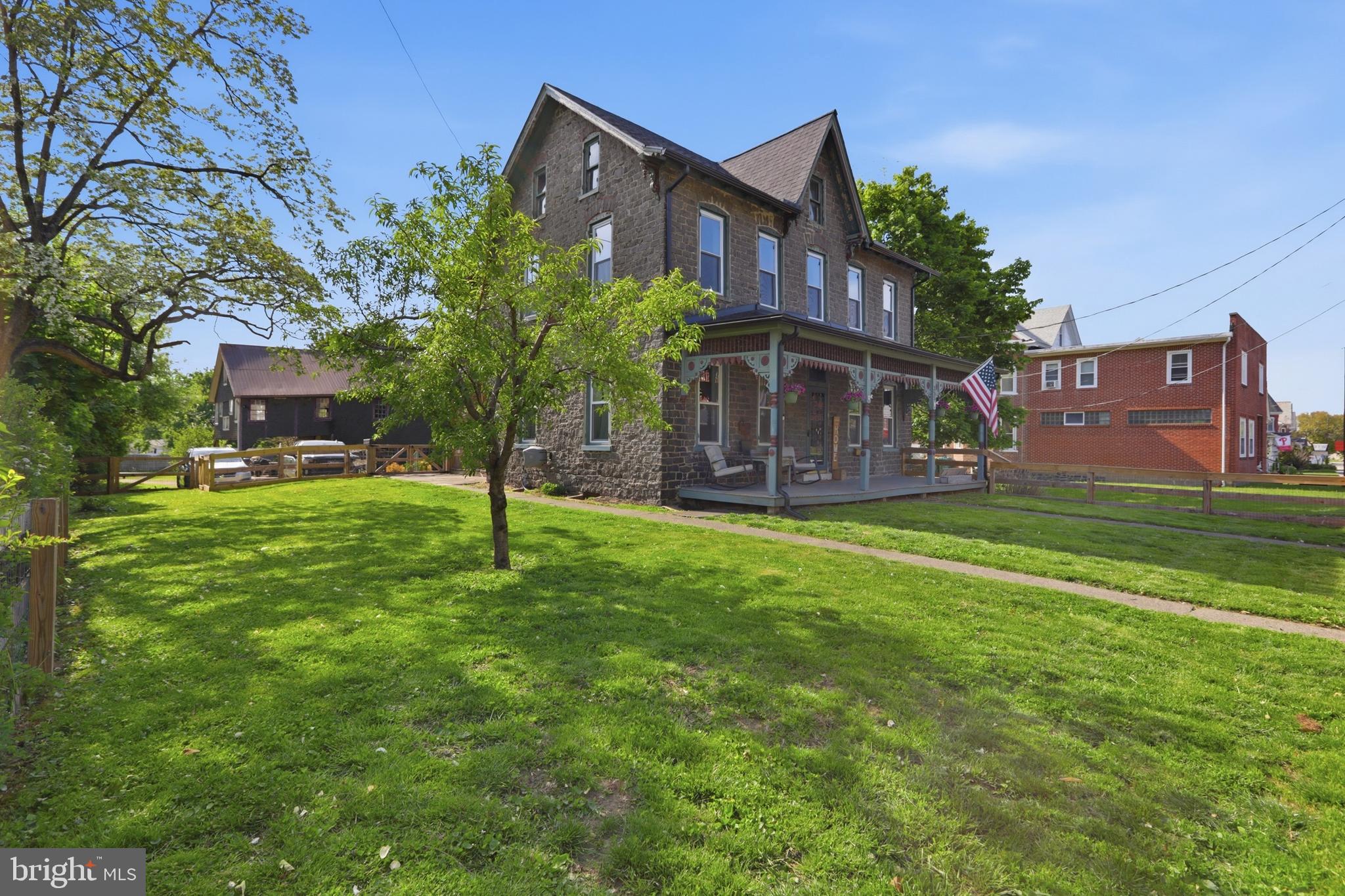 RED HILL ESTS - Residential