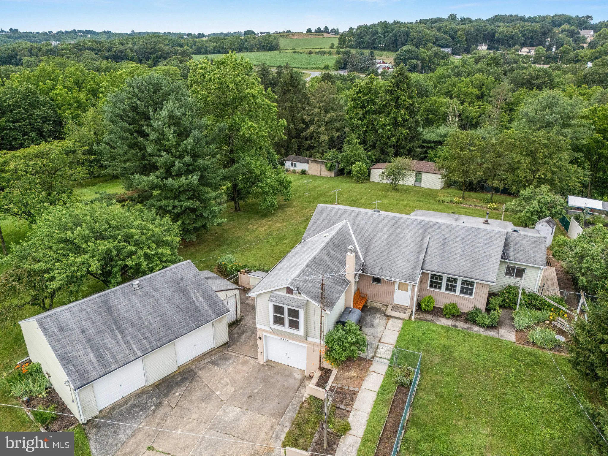 Schnecksville, Pennsylvania 18078, United States, 3 Bedrooms Bedrooms, ,1 BathroomBathrooms,Residential,Active,166068