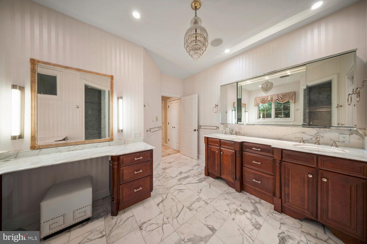 WOODLAND ESTS - Residential