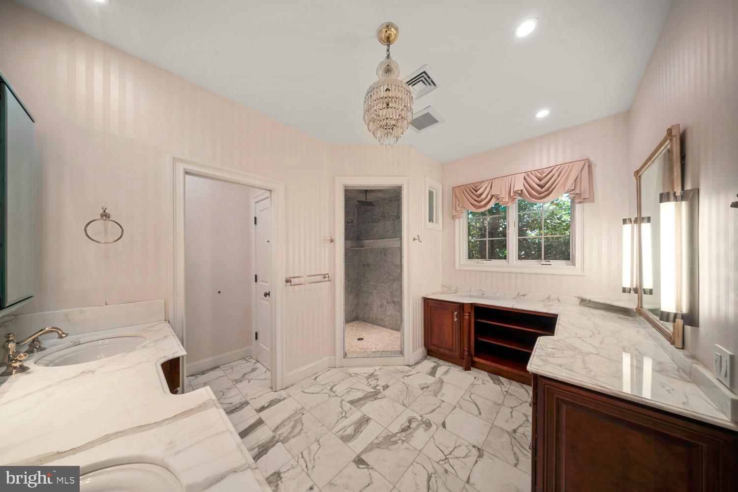 WOODLAND ESTS - Residential