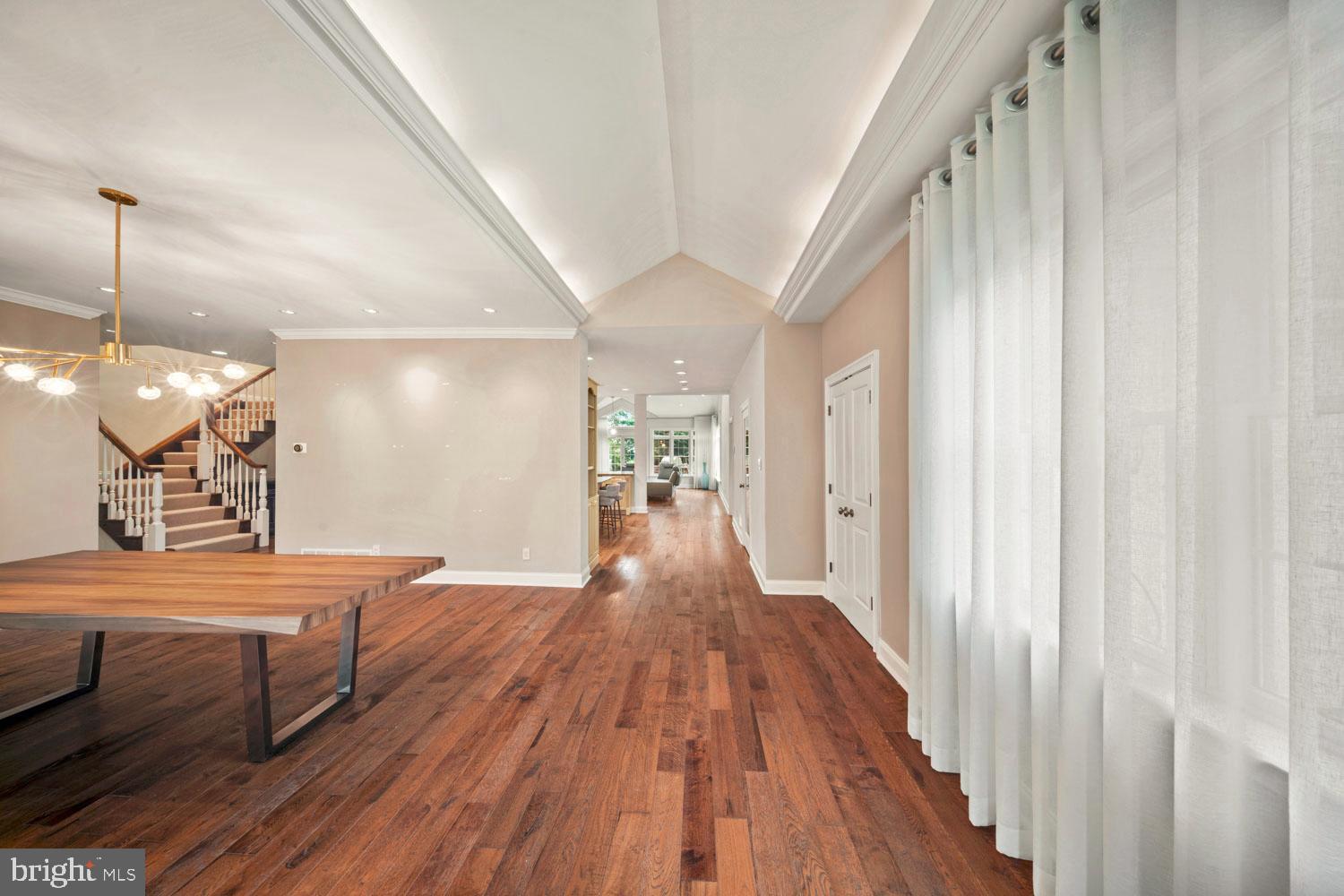 WOODLAND ESTS - Residential