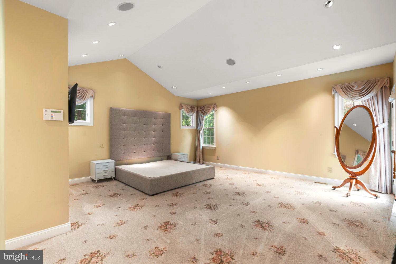 WOODLAND ESTS - Residential
