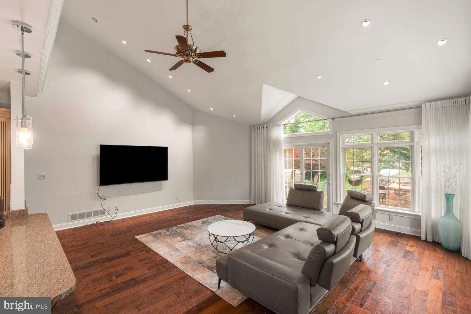 WOODLAND ESTS - Residential
