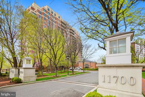 Photo of 11700 Old Georgetown Road #214, ROCKVILLE, MD 20852 (MLS # MDMC2224352)