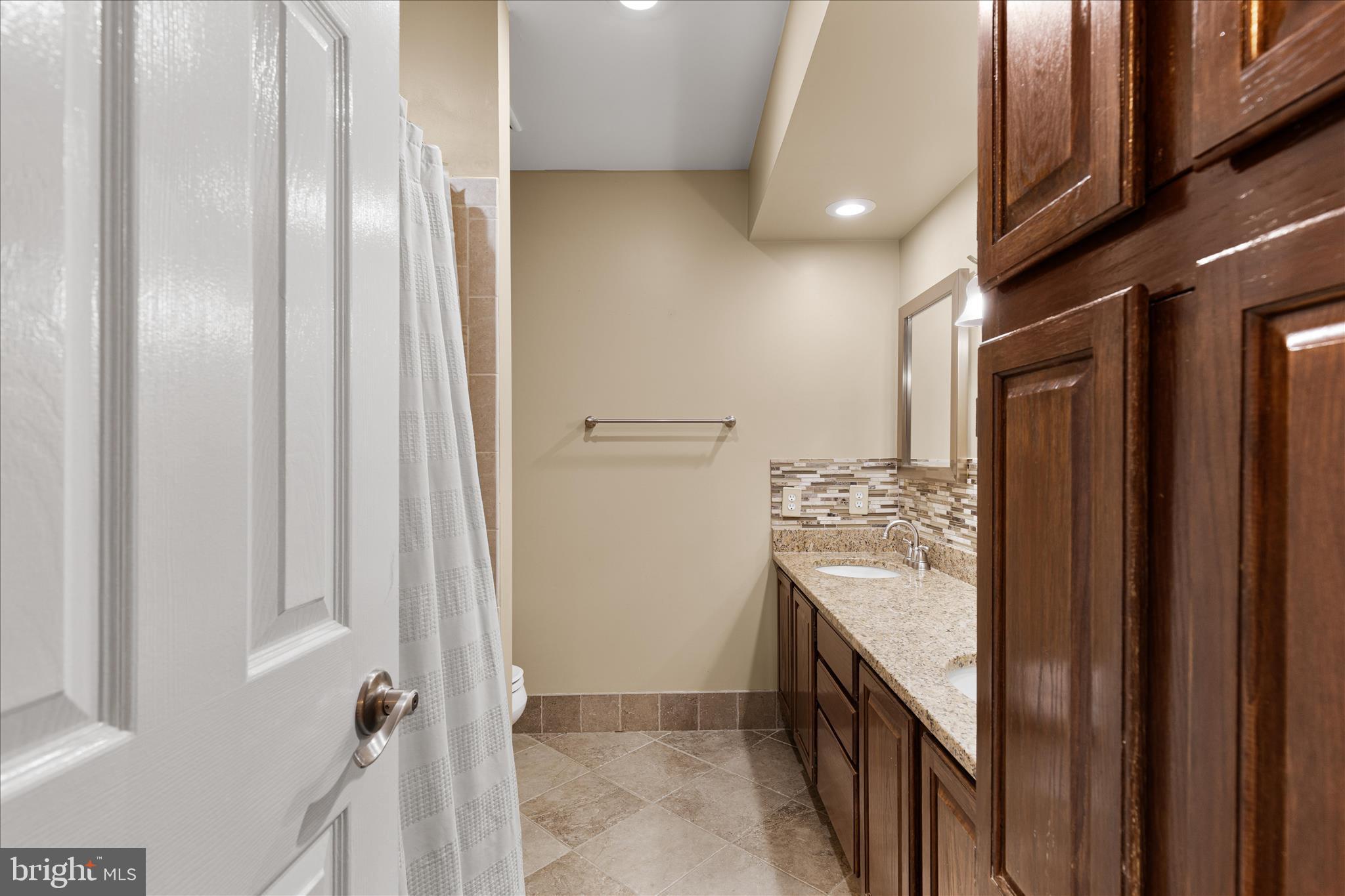 LITTLE ROCKY RUN - Residential