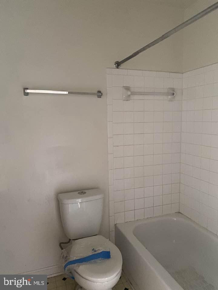 304 N FREMONT AVENUE