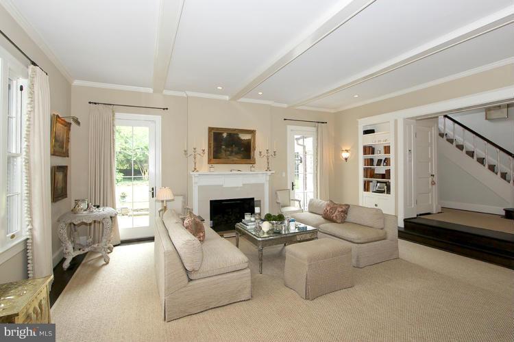 WESLEY HEIGHTS - Residential