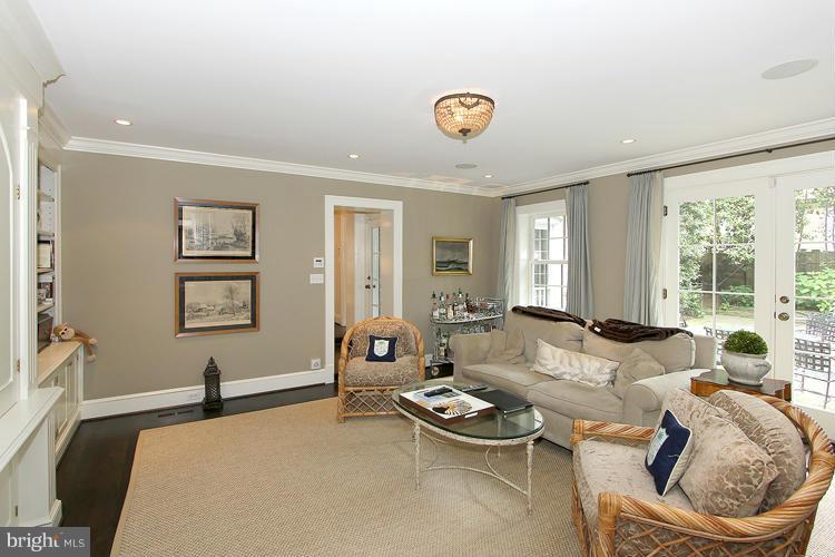 WESLEY HEIGHTS - Residential