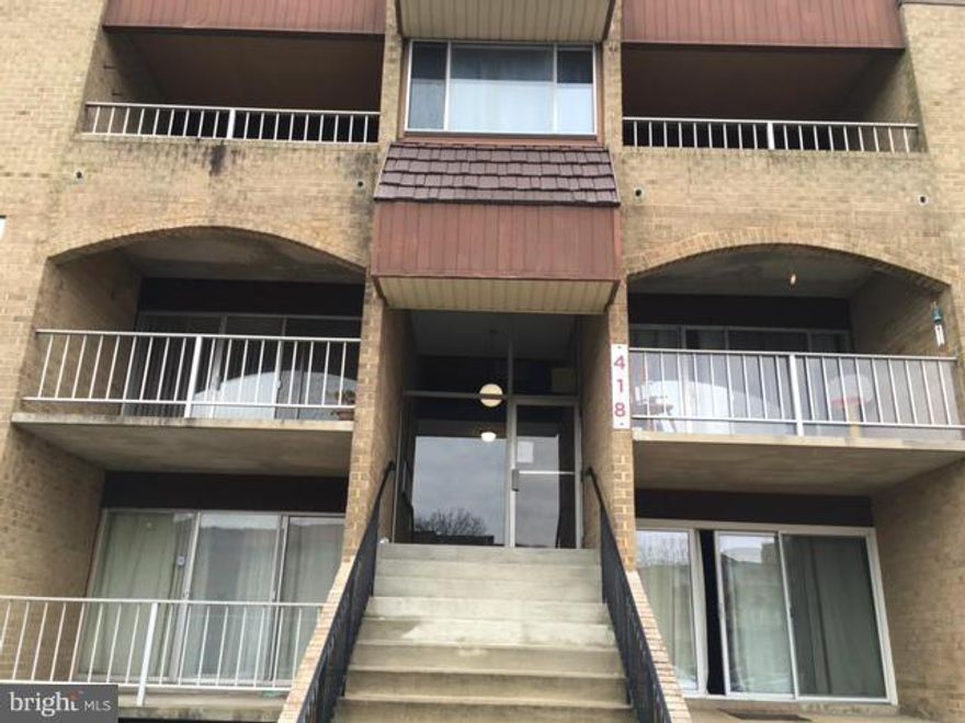 Bright & spacious 2 bed 2 bath condo on ground floor level. Walkout patio overlooking greens. MBR w/walk-in closet & sep bath. Washer & dryer. All utilities included. Enjoy outdoor pool, tennis courts, community ctr, playgrounds, tot lot, picnic area & more. Diamond in the rough. Close to shops & transp. Unit numbers differ from tax lot number.  UNIT NUMBER IS 101.