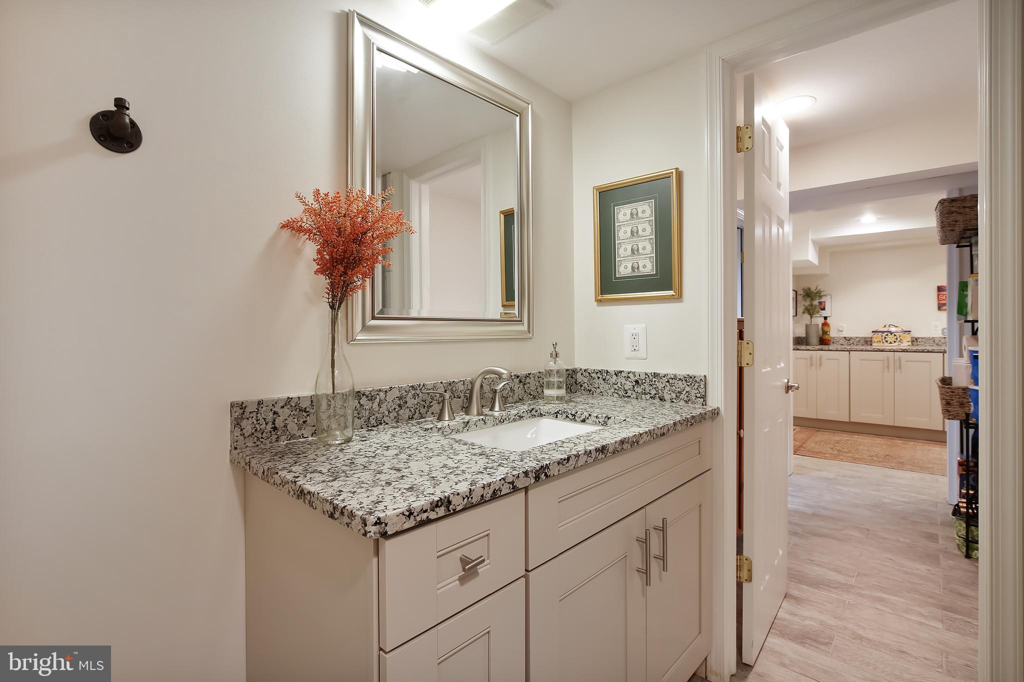 BEVERLY HILLS - Residential
