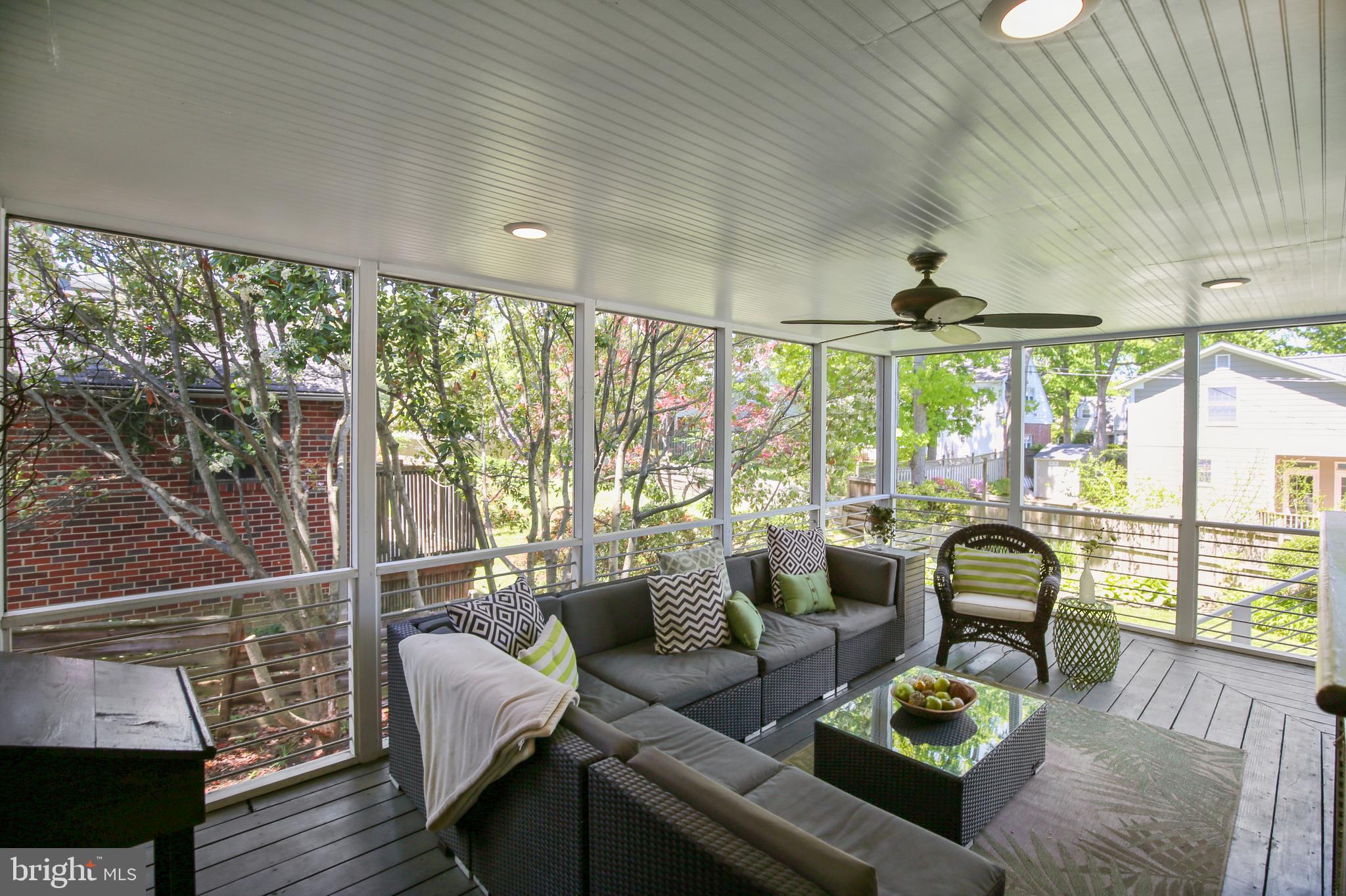 BEVERLY HILLS - Residential