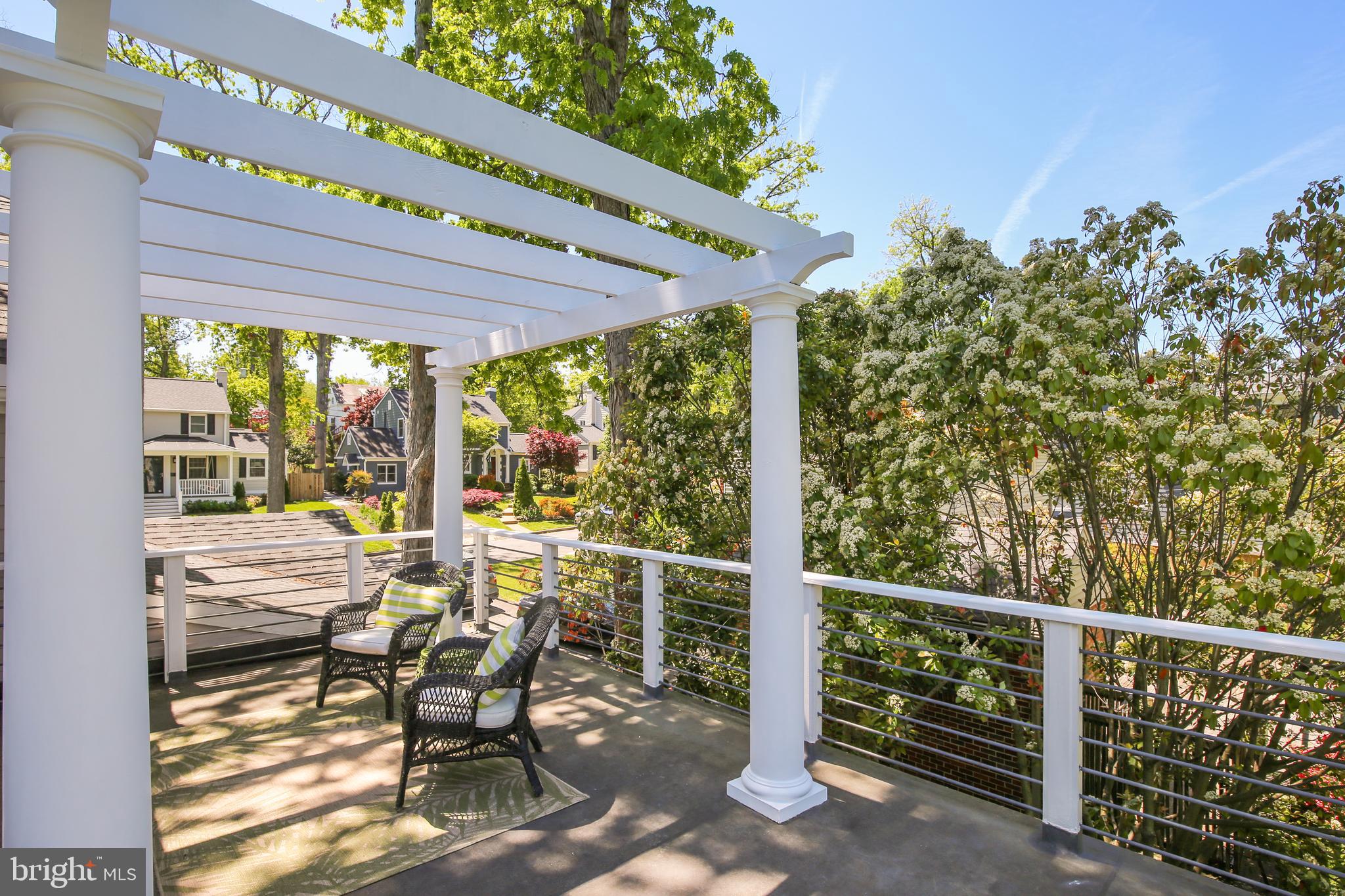 BEVERLY HILLS - Residential