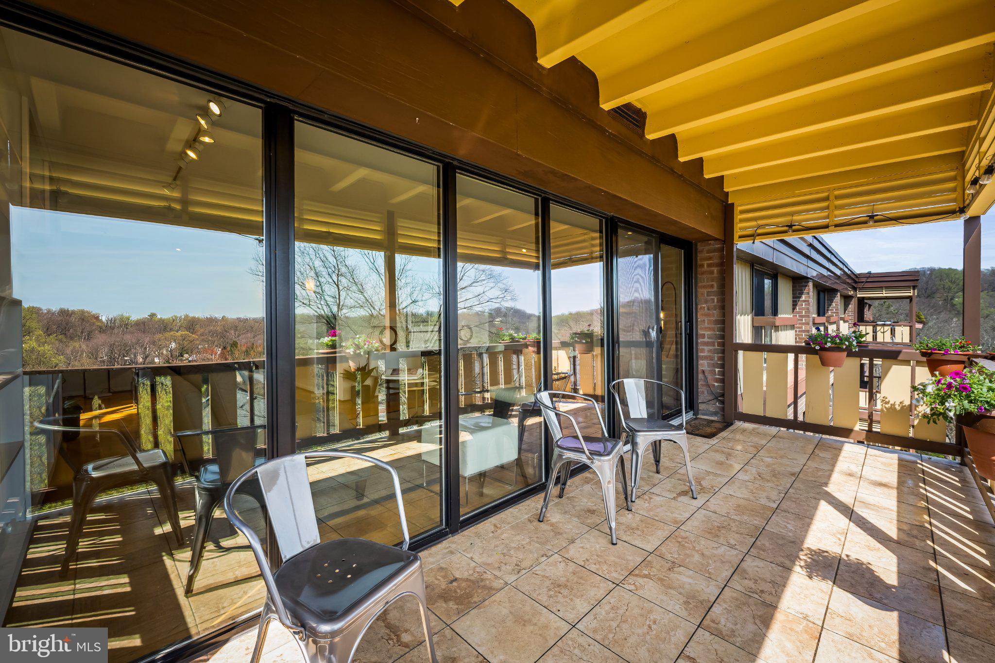 200 CROSS KEYS ROAD R 68