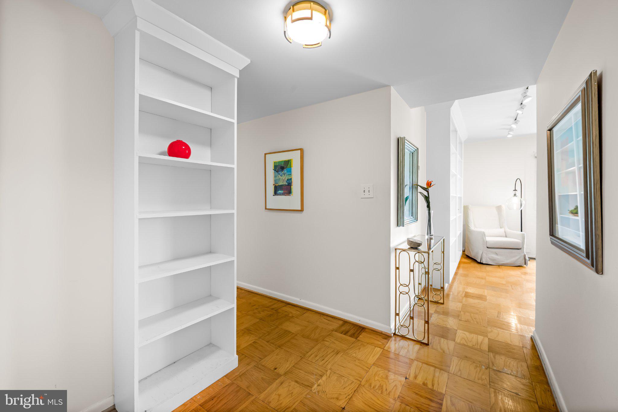 200 CROSS KEYS ROAD R 68