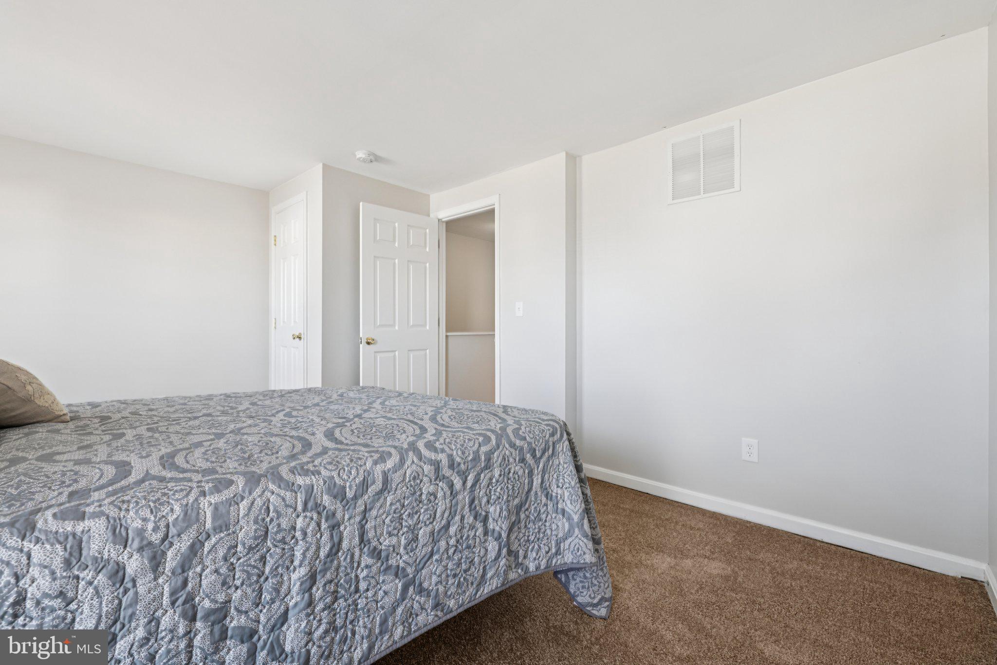 ROCK CREEK ESTATES - Residential