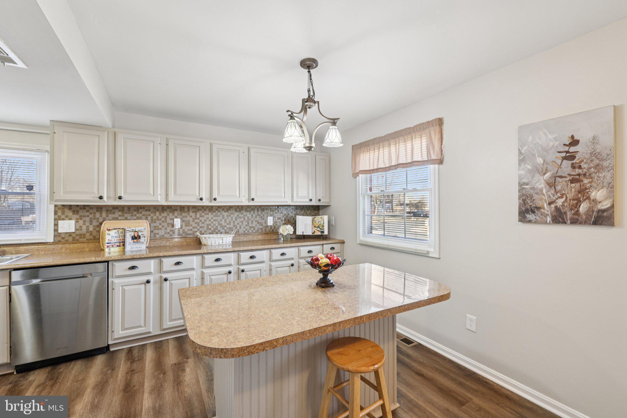 ROCK CREEK ESTATES - Residential