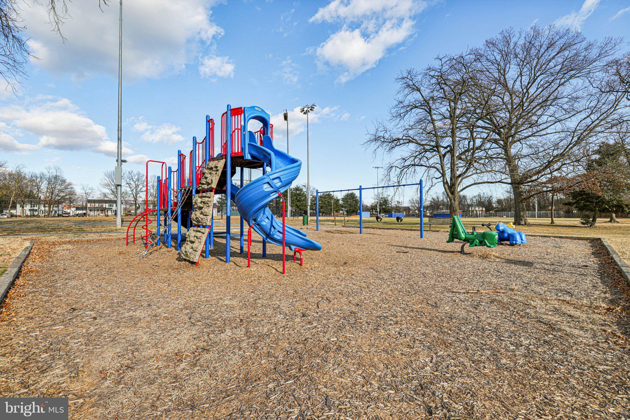 ROCK CREEK ESTATES - Residential