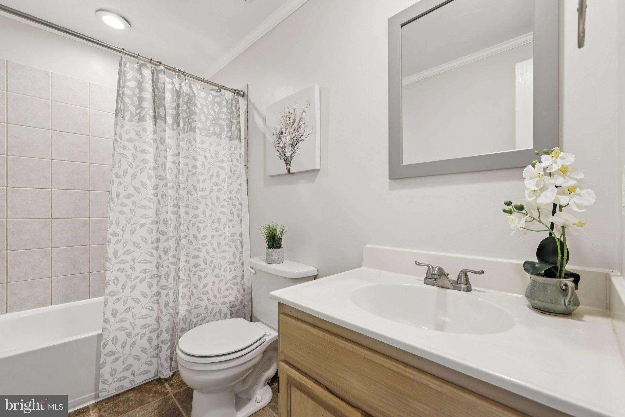 ROCK CREEK ESTATES - Residential