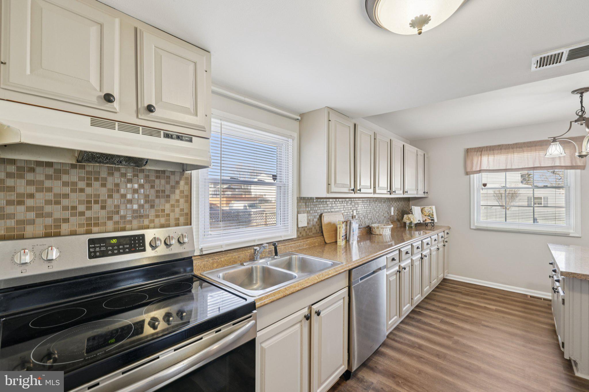 ROCK CREEK ESTATES - Residential